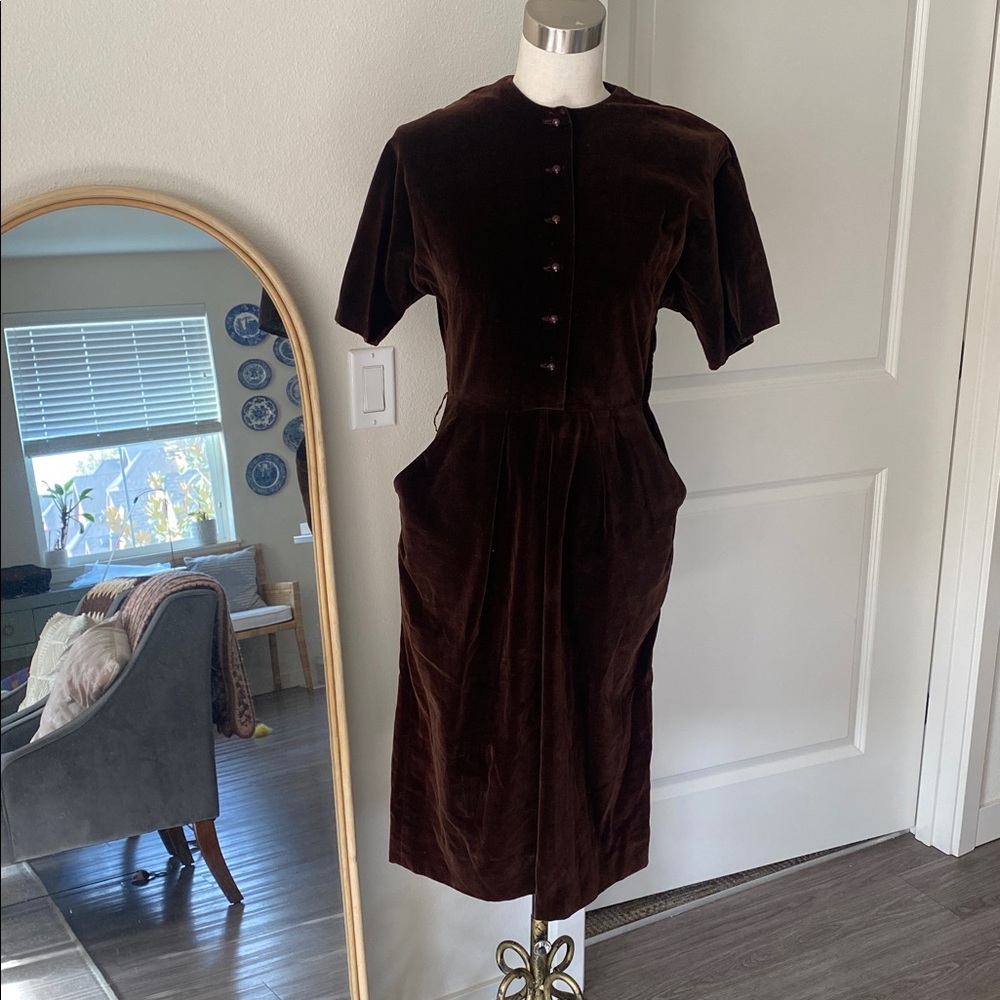 Vintage 1940s Junior Towne Brown Velvet Shirtwaist Dress